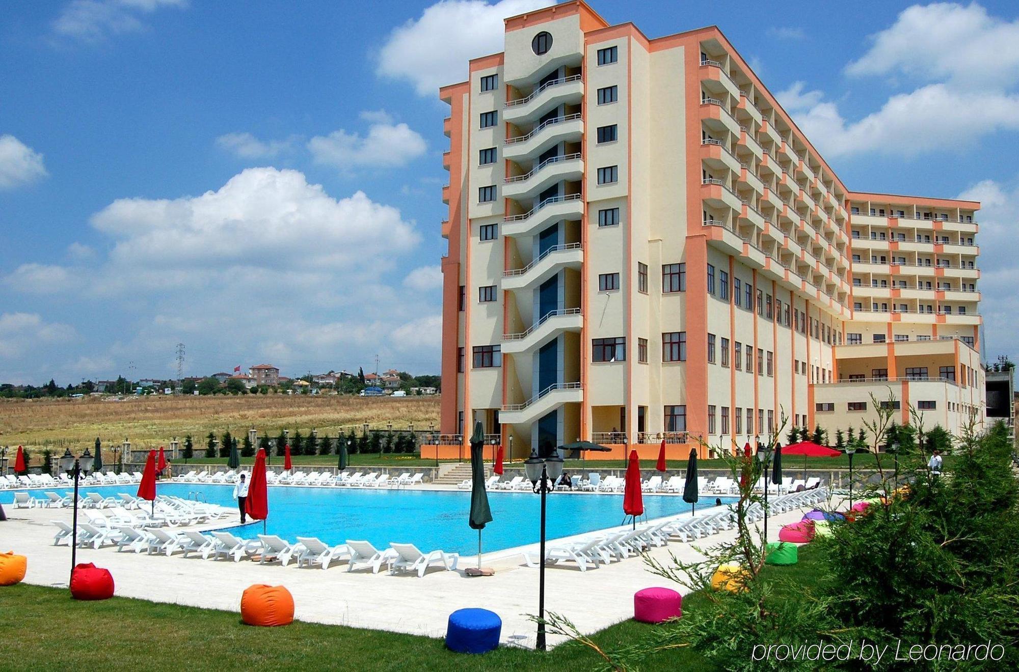 Eser Diamond & Convention Center Istanbul Силиври